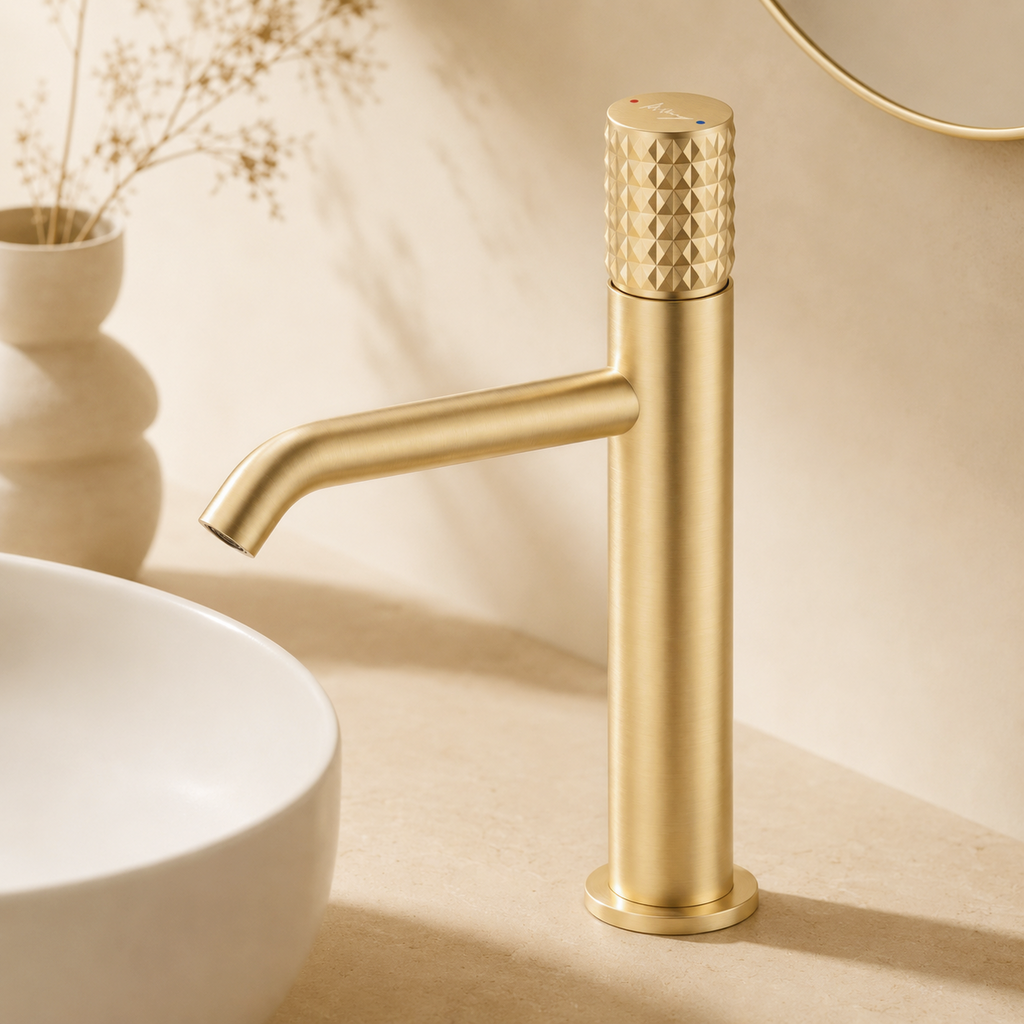 Bathroom Diamond Pattern Tall Cylindrical Basin Faucet
