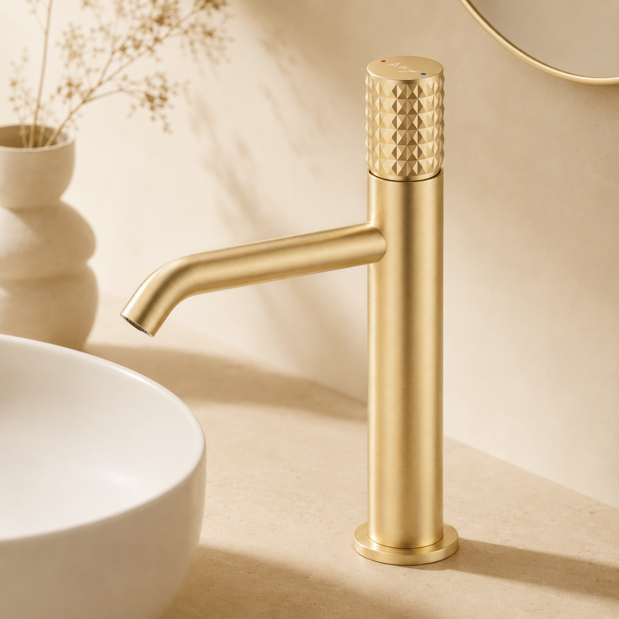 Bathroom Diamond Pattern Tall Cylindrical Basin Faucet