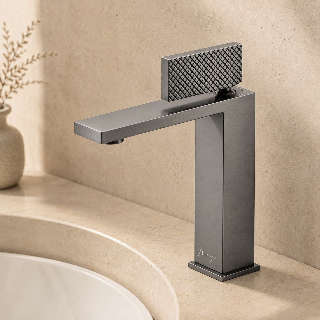 Minimalist Checkered Handle Square Basin Faucet