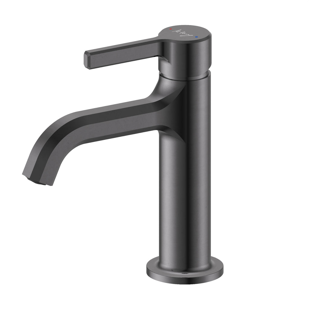 Simple Straight Handle Cylindrical Basin Faucet