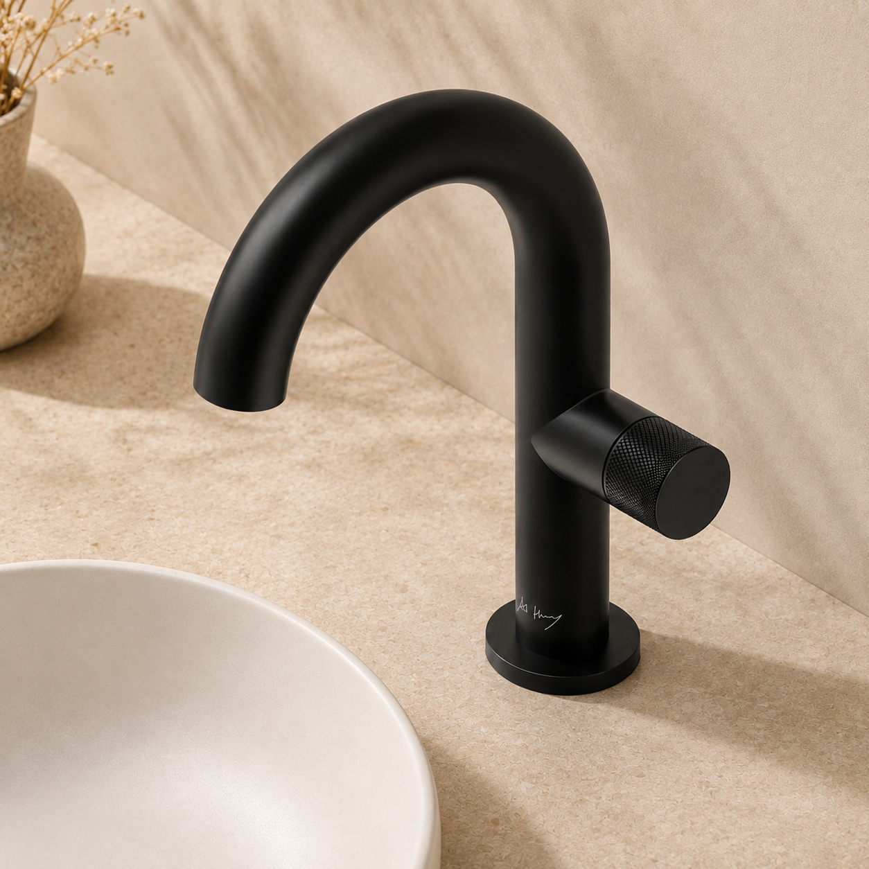Large Curved Side-Opening Knurled Handle Basin Faucet